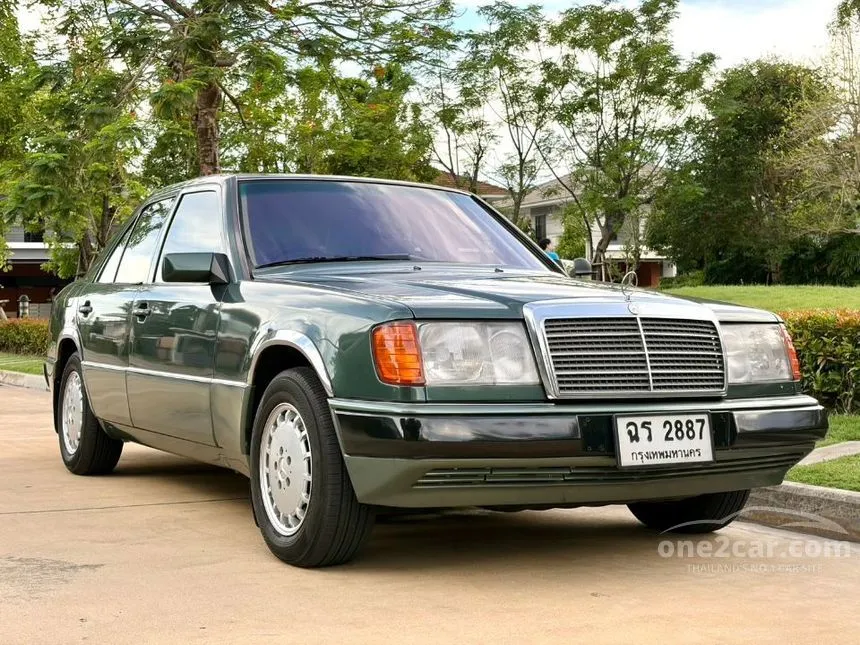 1993 Mercedes-Benz 300E Sedan