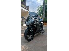 2014 Kawasaki Ninja 250. GOOD CONDITION