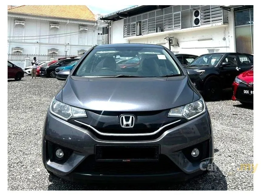 2015 Honda Jazz V Hatchback
