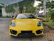 Porsche Cayman Yellow Coupe 2013