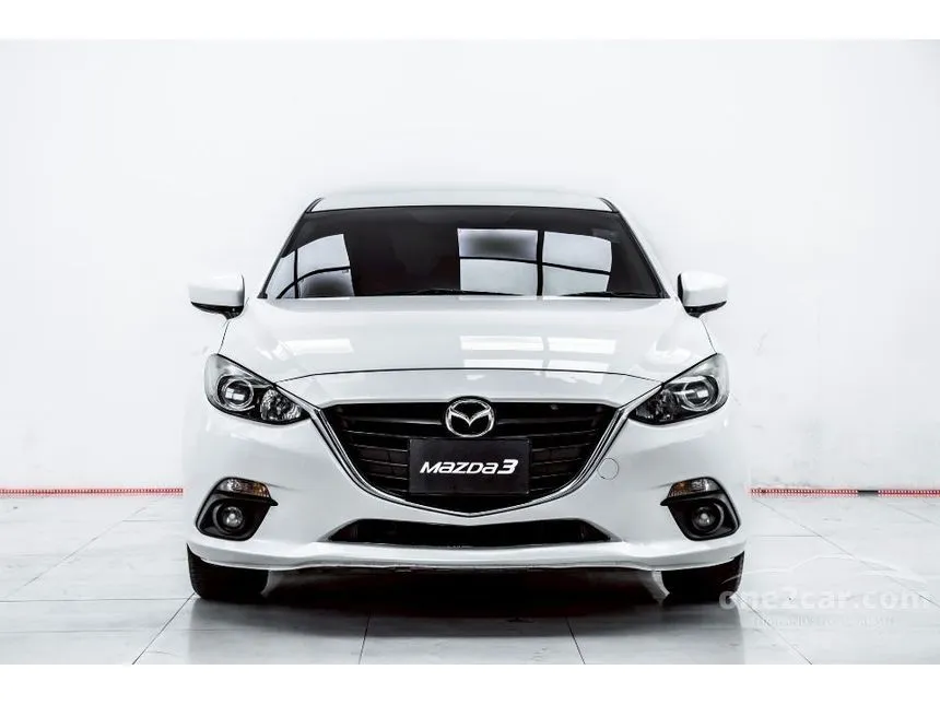 2015 Mazda 3 C Sedan