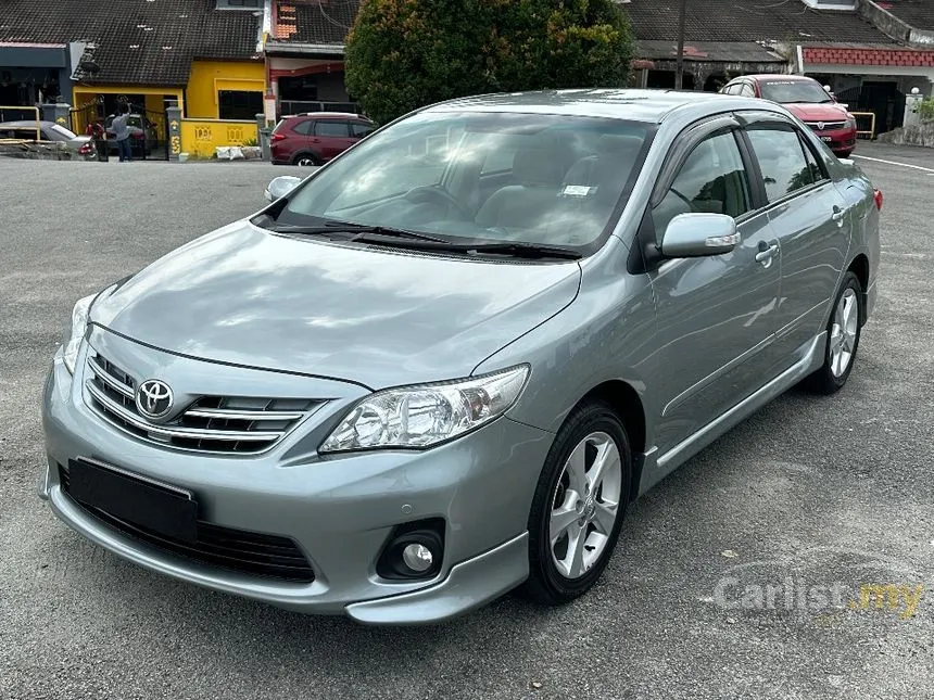 2013 Toyota Corolla Altis E Sedan