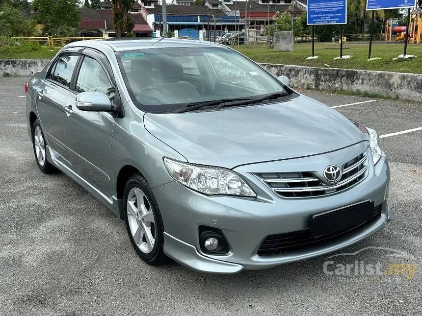 2013 Toyota Corolla Altis E Sedan