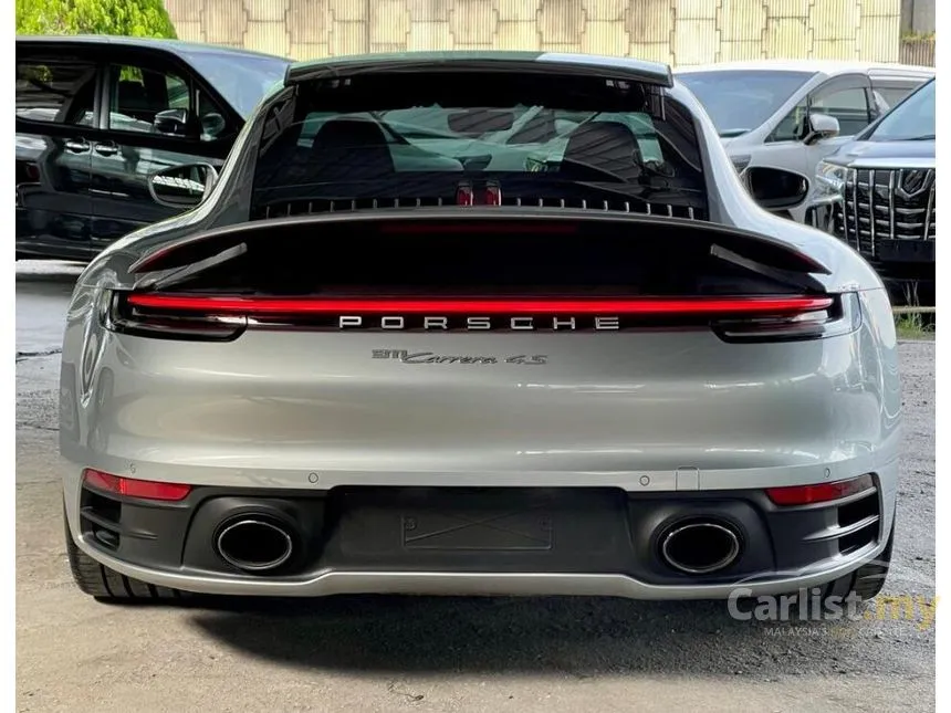 2019 Porsche 911 Carrera 4S Coupe