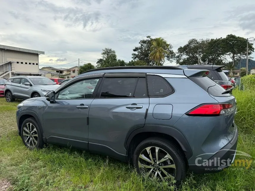 2022 Toyota Corolla Cross Hybrid SUV