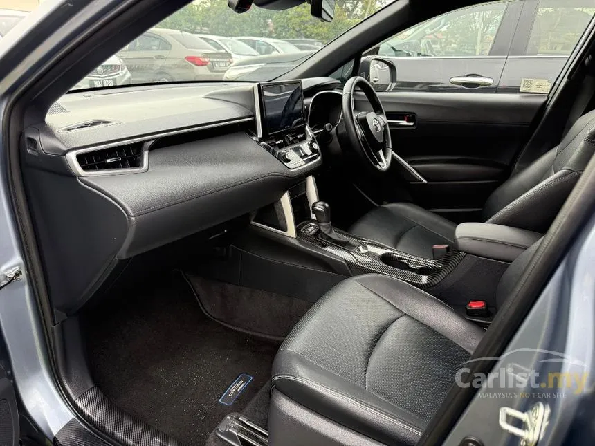 2022 Toyota Corolla Cross Hybrid SUV