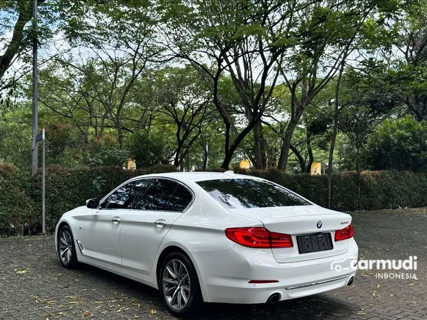 2017 BMW 520d Luxury Sedan