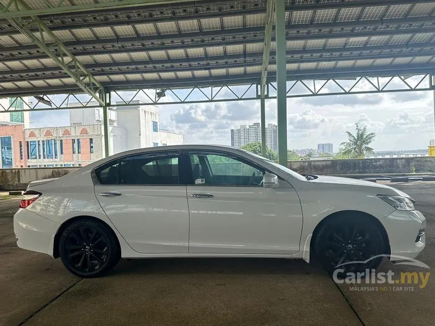 2017 Honda Accord VTi-L Sedan