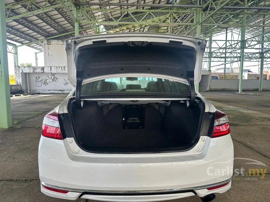2017 Honda Accord VTi-L Sedan