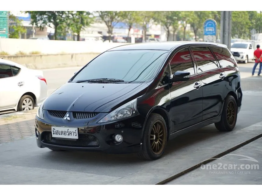 2010 Mitsubishi SPACE WAGON GLS Limited Wagon