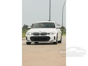 2023 BMW 320i 2.0 M Sport Sedan