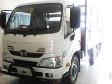 2018 Hino xzu 600 j. wooden cargo baru
