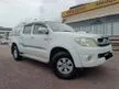 Used 2011 Toyota Hilux 3.0 G VNT Pickup Truck