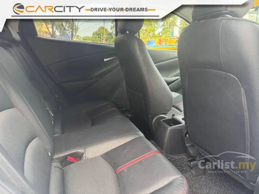 2017 Mazda 2 SKYACTIV-G (LED Headlight with DRL) Hatchback