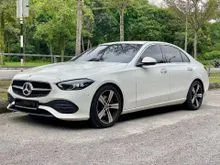 2021 Mercedes-Benz C200 1.5 Avantgarde High Spec CBU,Low Mil-43k KM Only,Like New,Full Service Record C&C,Burmester Sound,360-Cam,Excellent Condition