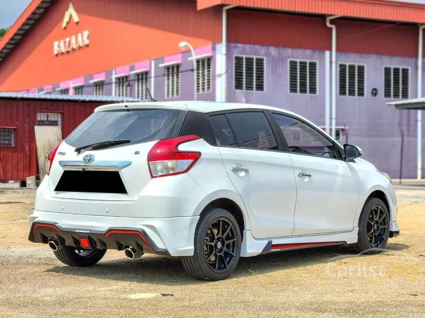 2014 Toyota Yaris G Hatchback