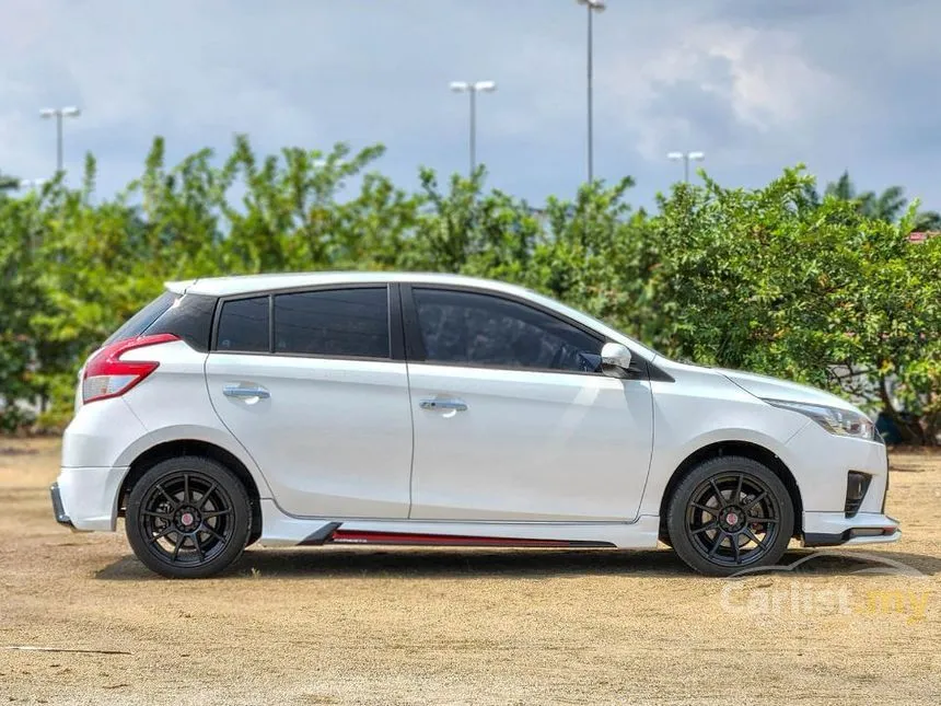 2014 Toyota Yaris G Hatchback