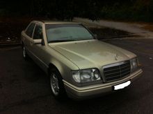 1993 Mercedes-Benz E230 2.3 Masterpiece Sedan