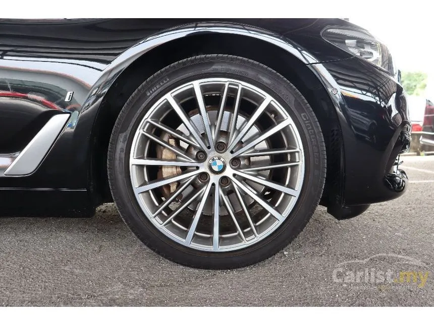 2018 BMW 530e Sport Line iPerformance Sedan