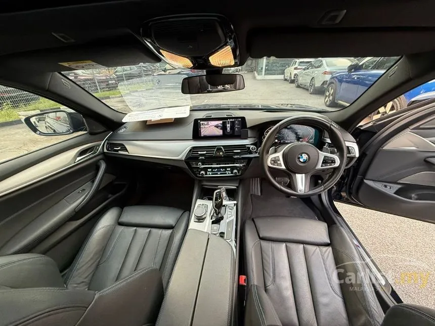 2021 BMW 530i M Sport Sedan