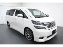 2008 Toyota Vellfire 2.4 / 2 Power Door / TipTop Condition