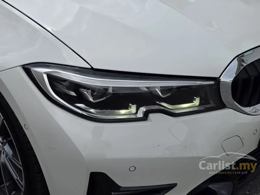 2022 BMW 320i M Sport Runout Edition Sedan