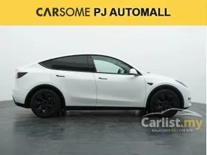 2024 TESLA Model Y Standard Range SUV