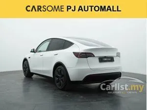 2024 TESLA Model Y Standard Range SUV