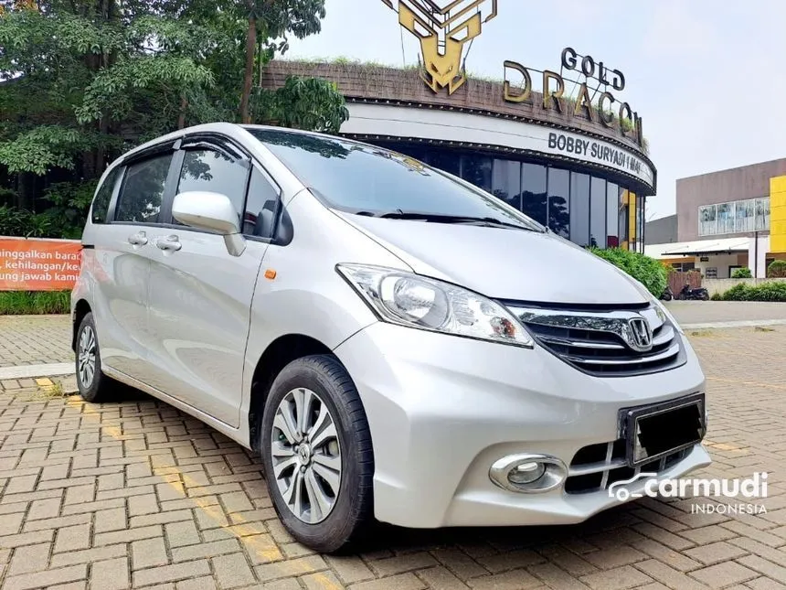 2013 Honda Freed S MPV
