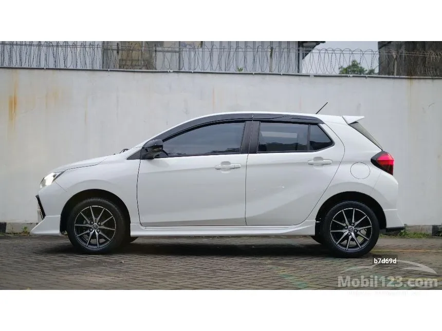 2023 Toyota Agya GR Sport Hatchback