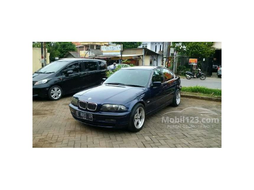 Jual Mobil BMW 323i 2000 E46 2.5 Automatic 2.5 di Jawa 