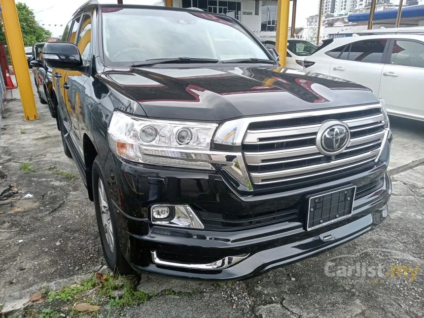 2018 Toyota Land Cruiser ZX SUV