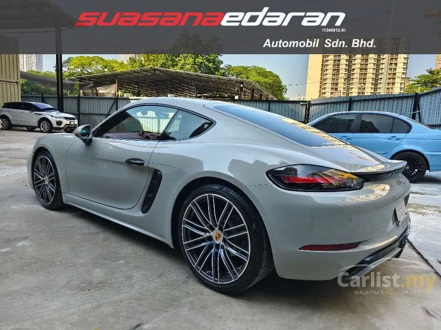 2022 Porsche 718 Cayman Coupe