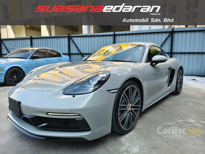 2022 Porsche 718 Cayman Coupe