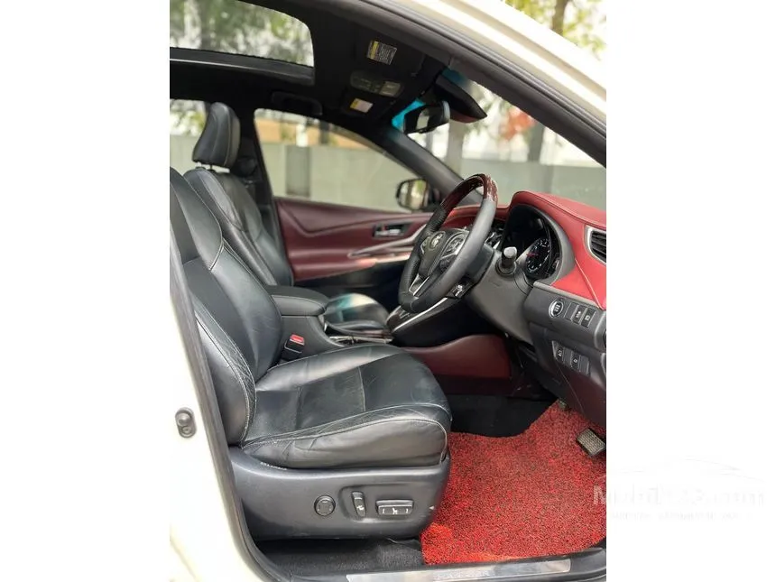 2014 Toyota Harrier SUV