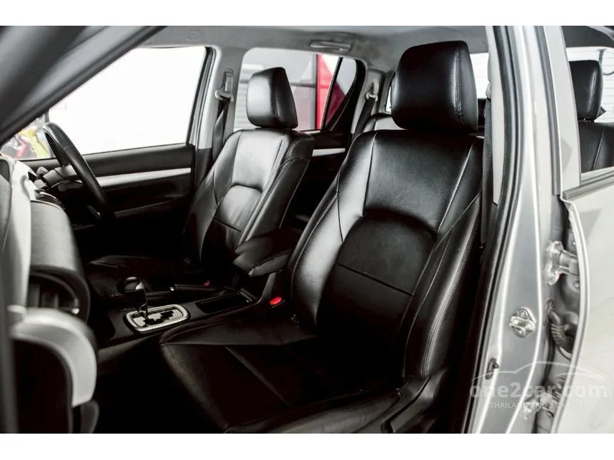 2022 Toyota HILUX REVO Z Edition Mid Double Cab Pickup