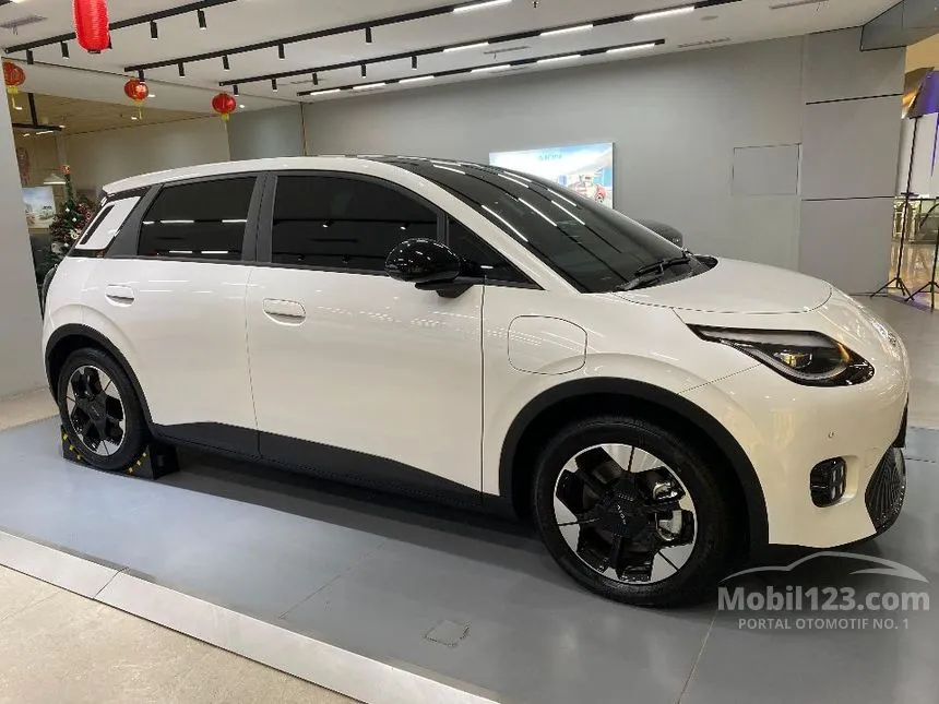 2026 GAC AION UT Premium Hatchback