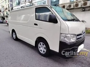 2013 Toyota Hiace 2.5 Panel Van Van