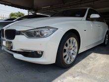 2012 BMW 320i 2.0 Luxury Line Sedan (FIRST COME FIRST SERVED)
