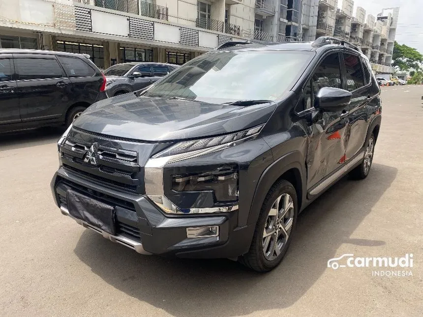 2022 Mitsubishi Xpander CROSS Premium Package Wagon