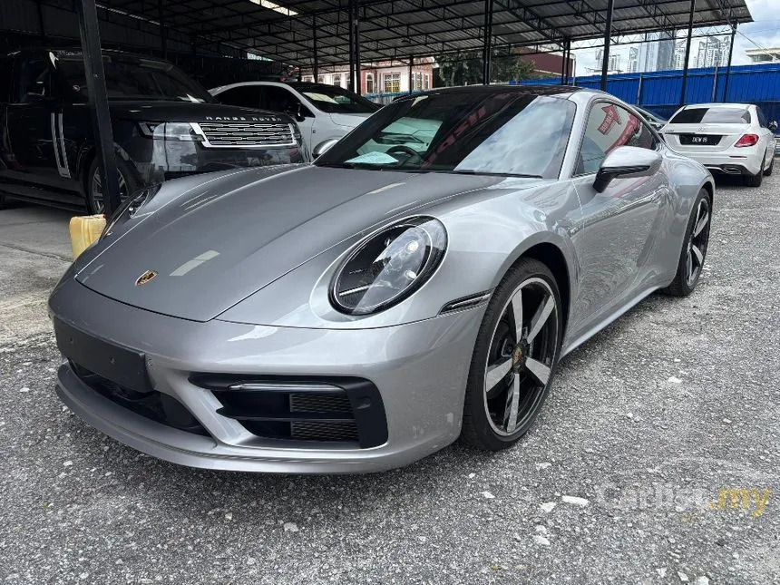 2020 Porsche 911 Carrera 4S Coupe