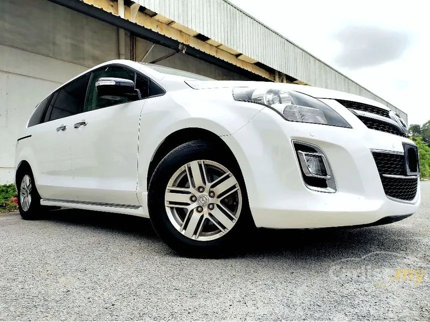 2010 Mazda 8 MPV