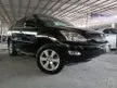 Used Toyota Harrier 2.4 240G leather & sunroof SUV. Very tiptop no repair needed. Call Ol733l9lO8