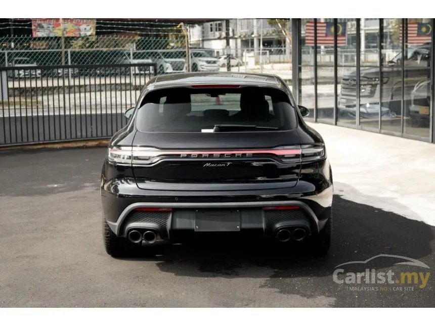 2022 Porsche Macan SUV