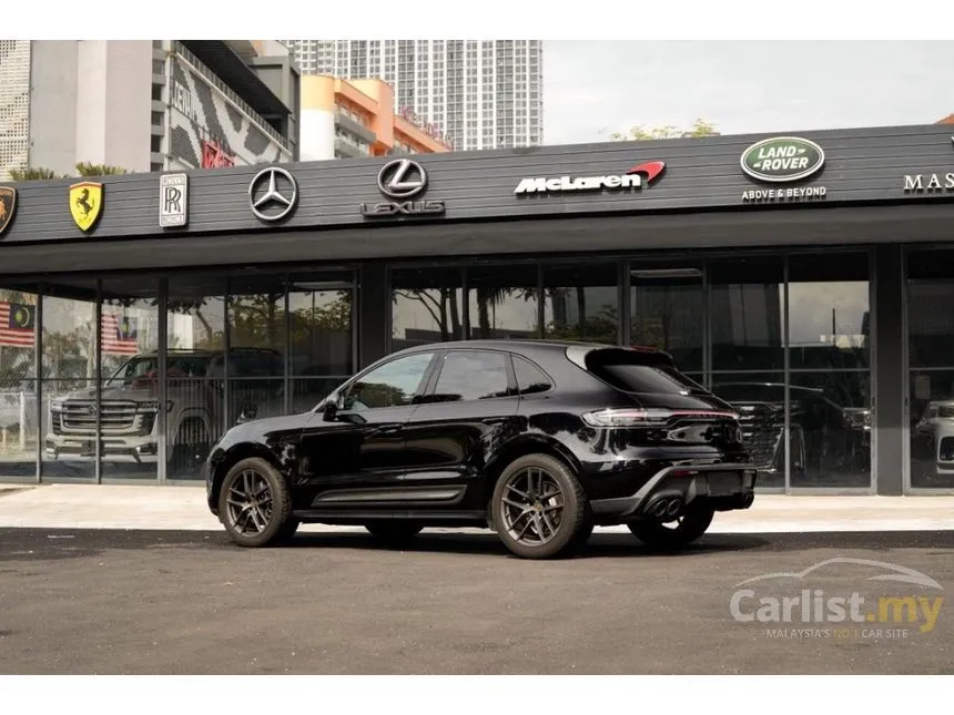 2022 Porsche Macan SUV