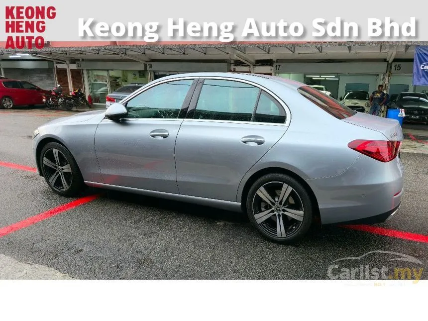 2024 Mercedes-Benz C200 Avantgarde Sedan