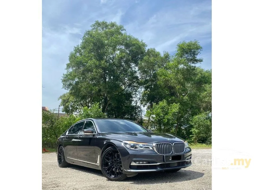 2016 BMW 740Li Sedan