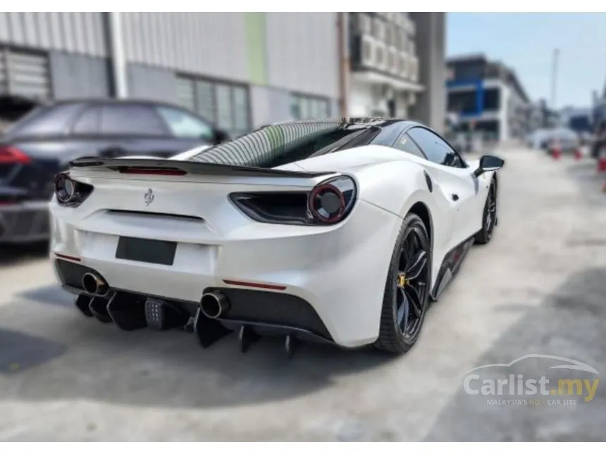 2017 Ferrari 488 GTB Coupe