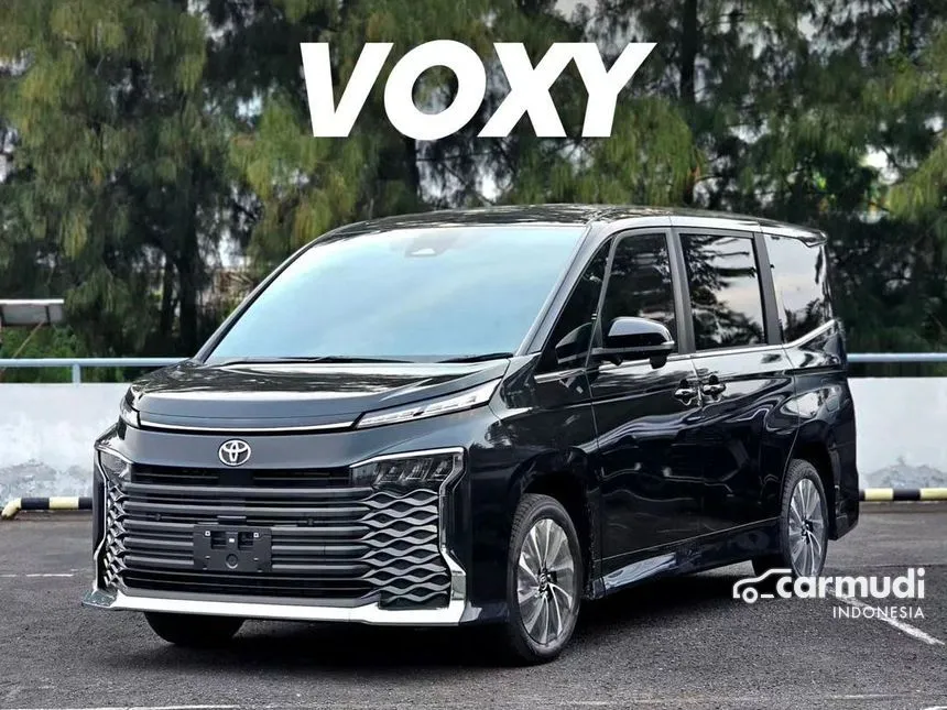 Jual Mobil Toyota Voxy 2024 2.0 di Bali Automatic Van Wagon Hitam Rp 590.000.000