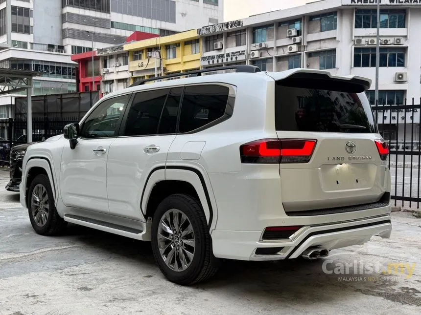 2025 Toyota Land Cruiser J300 ZX SUV